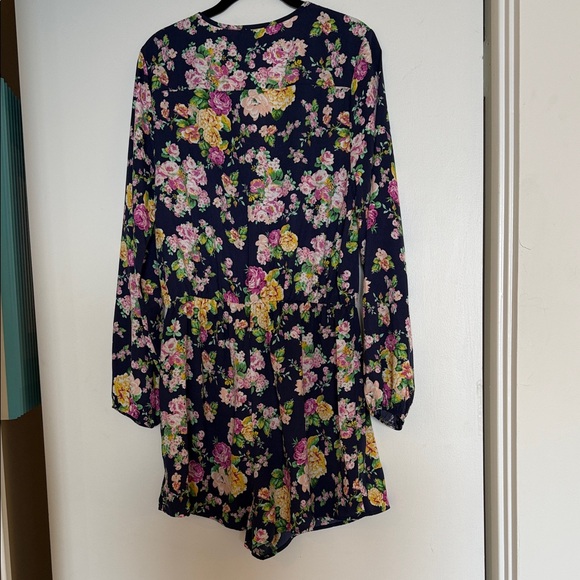 Neumann Marcus Floral Long Sleeve Romper - Picture 5 of 5